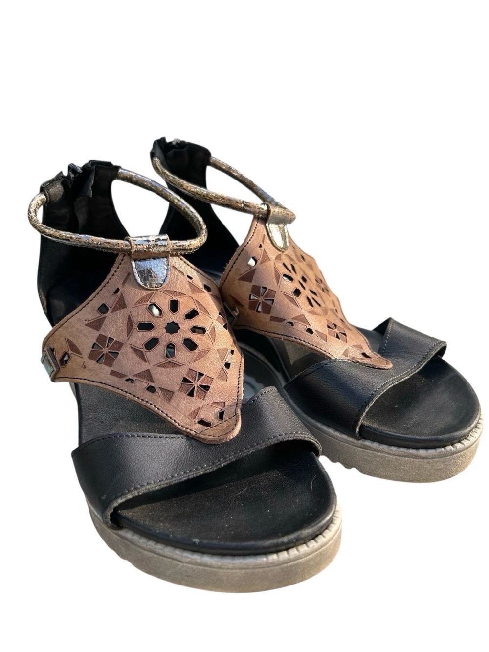 Sheridan Mia Blaze Sandals made in Italy size EU 37 US 6.5